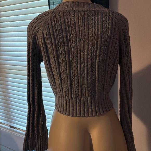 Lulu's Gray Off-the-Shoulder Ribbed Sweater - Picture 3 of 5